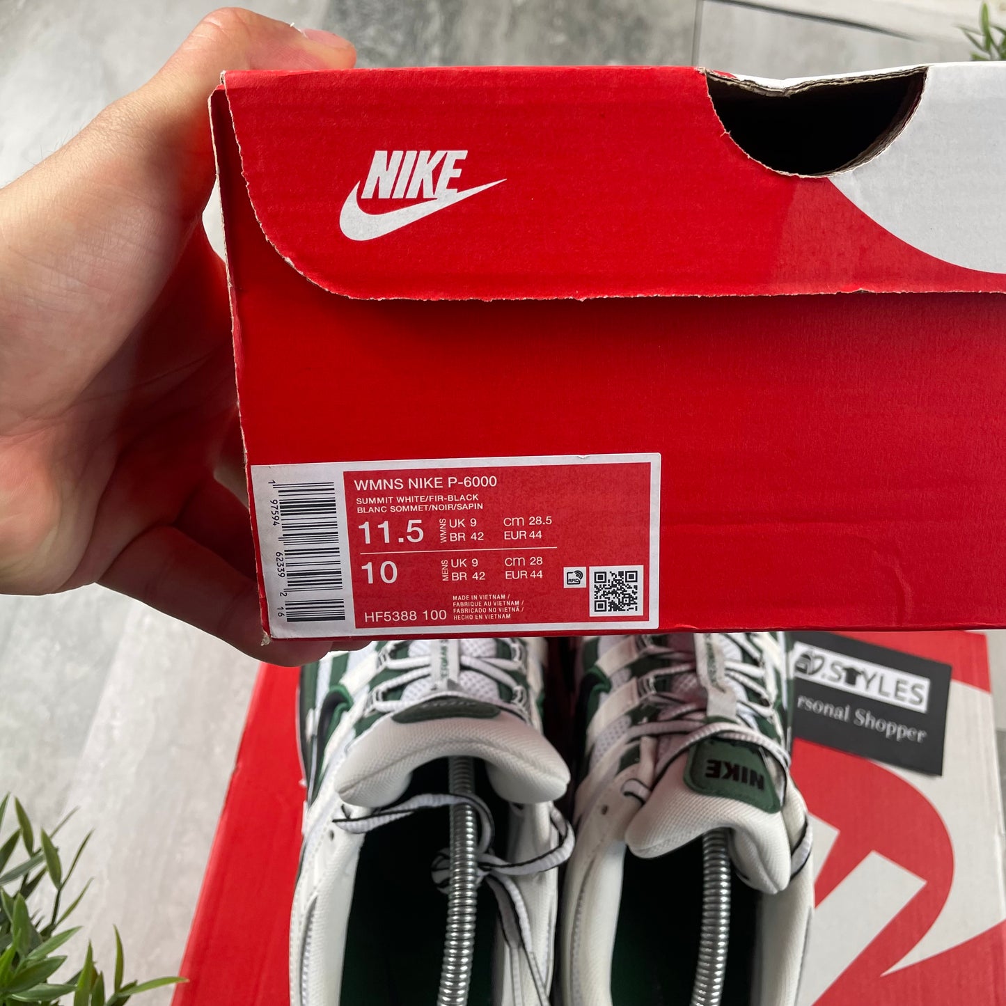 Nike P-6000 Forest Green