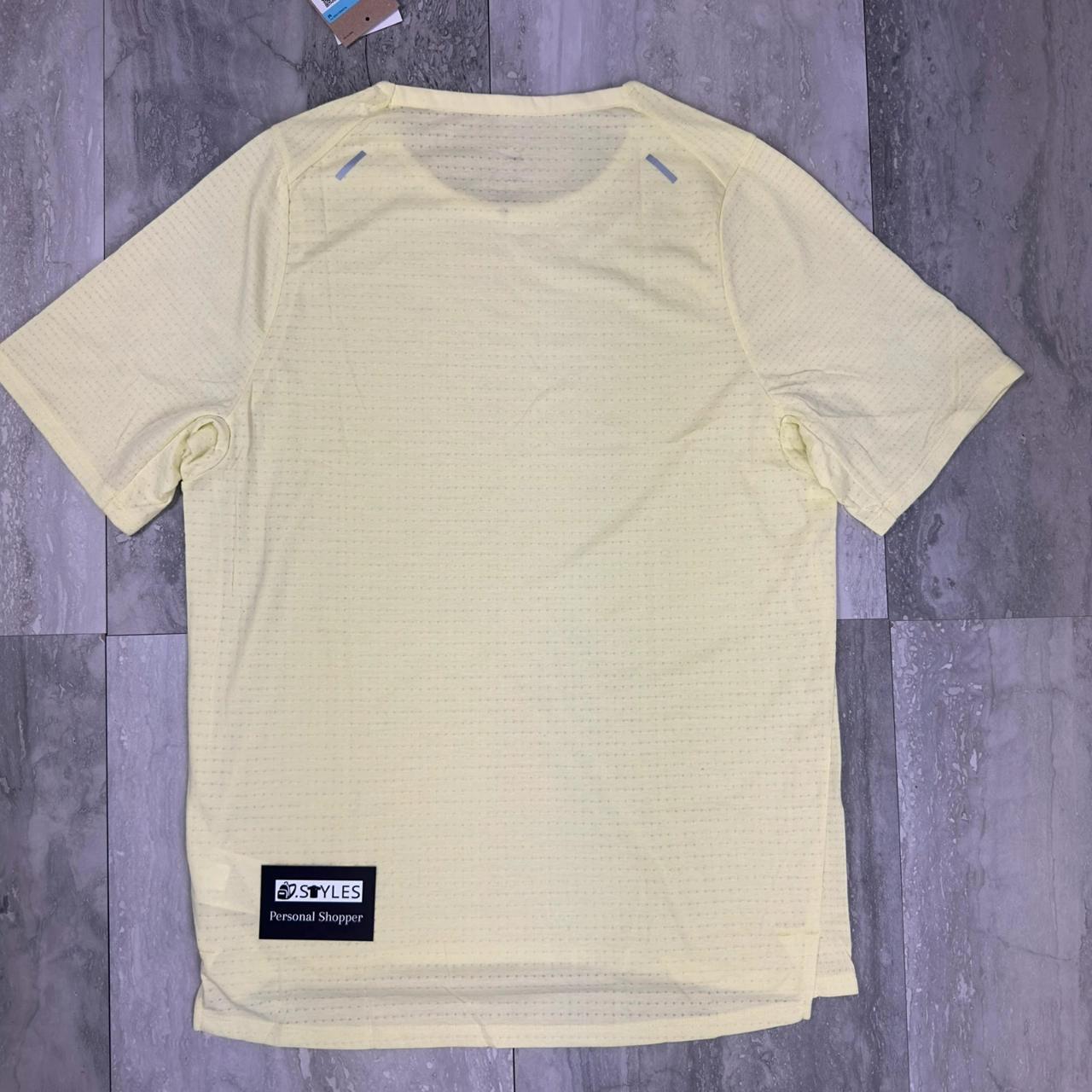 Nike Miler Top